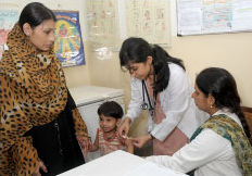 Students at the Urban Health Program at the Aga Khan University in Pakistan provide health and socio-economic support to Karachi residents.